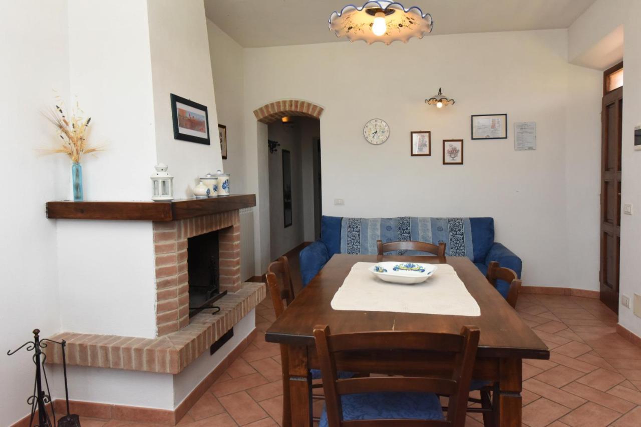 Agriturismo La Valle Del Sole Castiglione d'Orcia Bagian luar foto