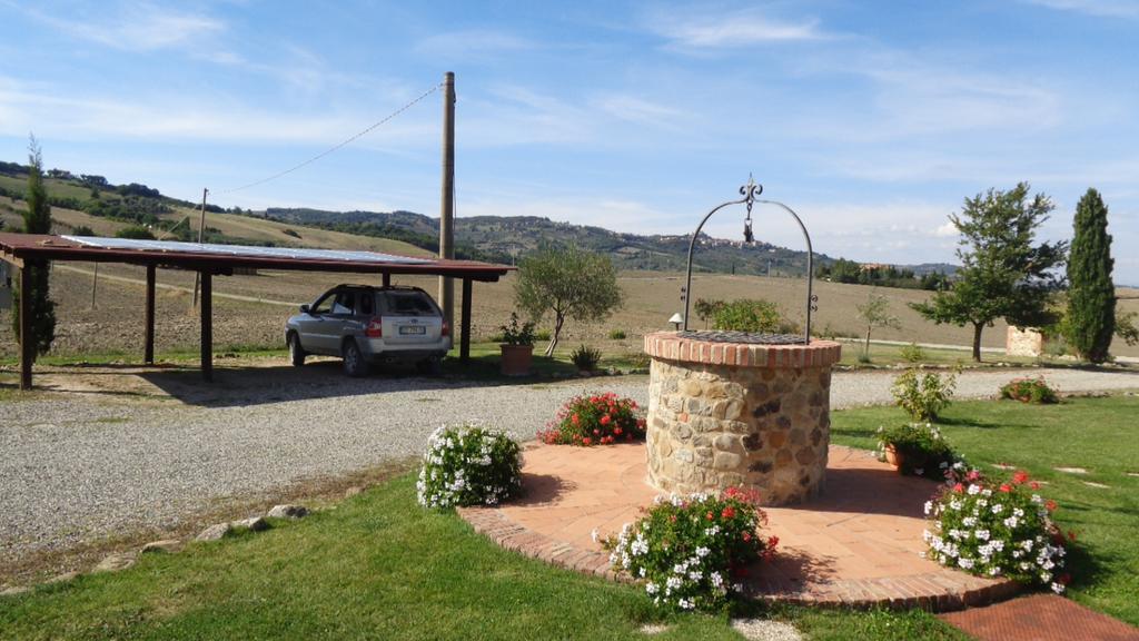 Agriturismo La Valle Del Sole Castiglione d'Orcia Bagian luar foto