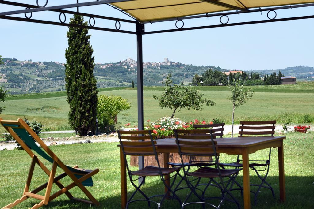 Agriturismo La Valle Del Sole Castiglione d'Orcia Bagian luar foto