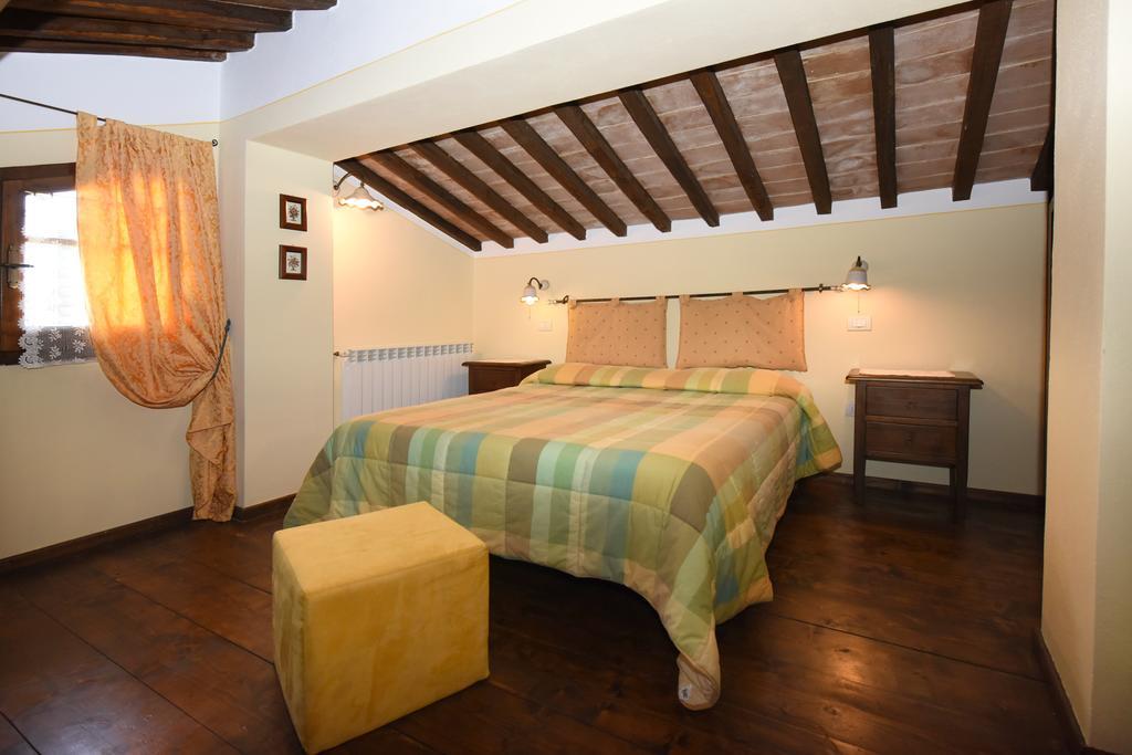 Agriturismo La Valle Del Sole Castiglione d'Orcia Bagian luar foto