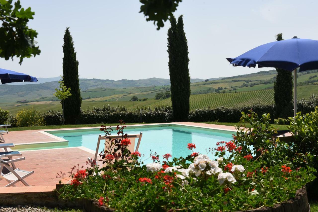 Agriturismo La Valle Del Sole Castiglione d'Orcia Bagian luar foto